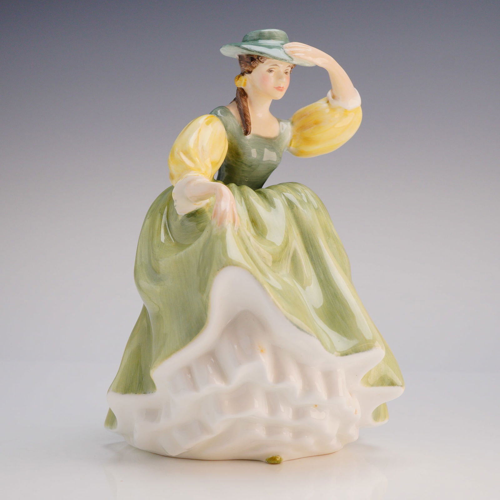 Royal Doulton Figurine Buttercup HN 2309 (1 of 4)