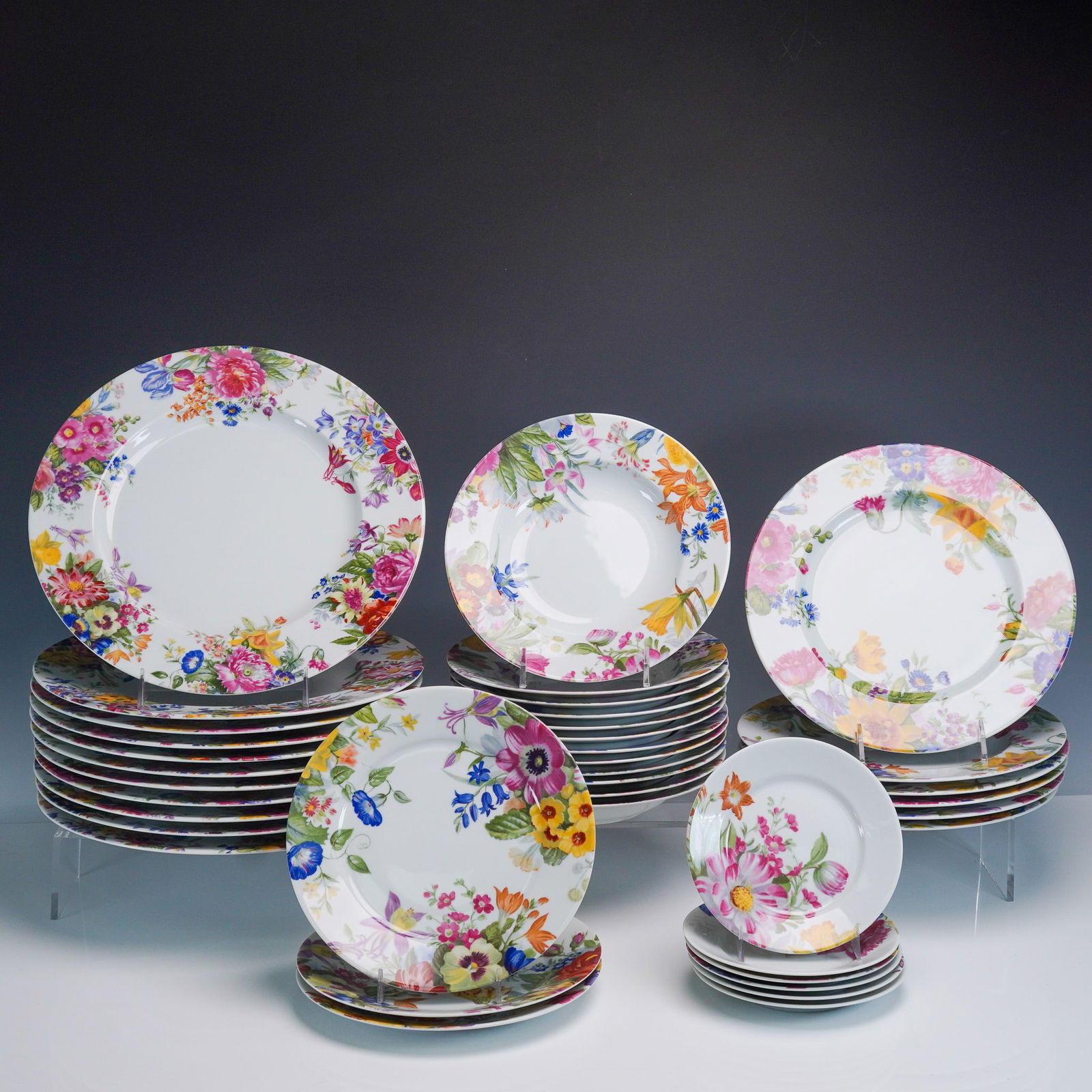 38pc Bill Goldsmith Limoges Alice Porcelain Dinnerware Set (1 of 9)