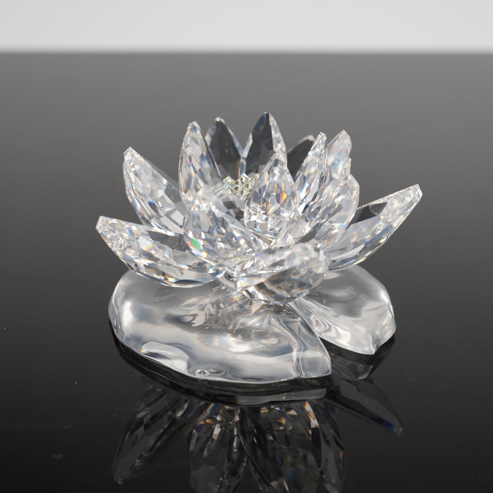 Swarovski Waterlily Figurine Anton Hirzinger Secret Garden (1 of 4)