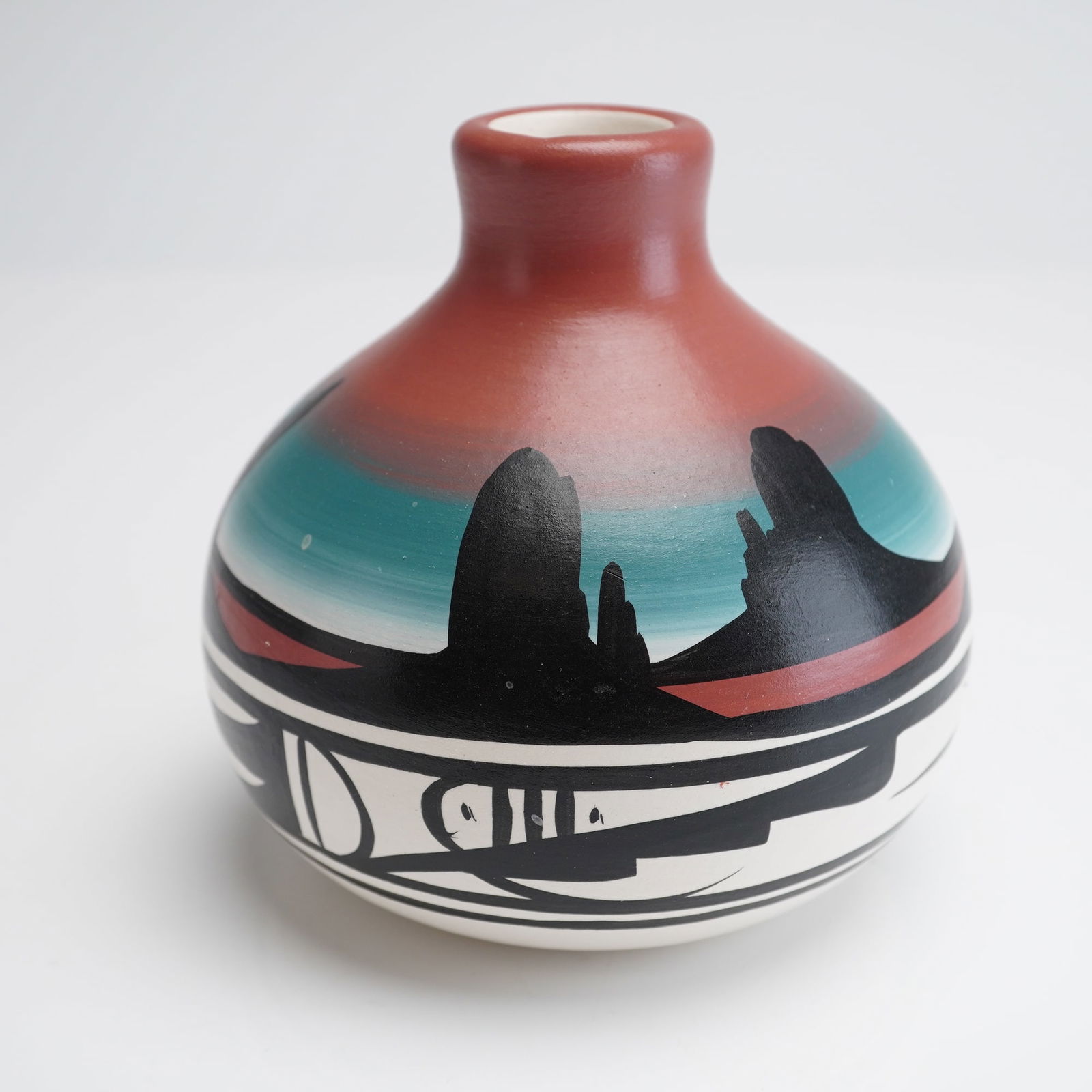 Cedar Mesa Pottery Navajo Style Miniature Vase (1 of 3)