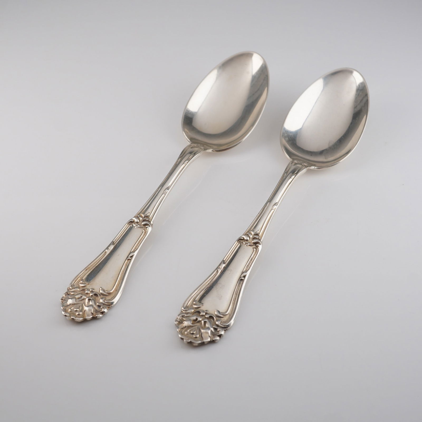 A Pair of Amston Gladstone Sterling Silver Serving Spoons (1 of 4)