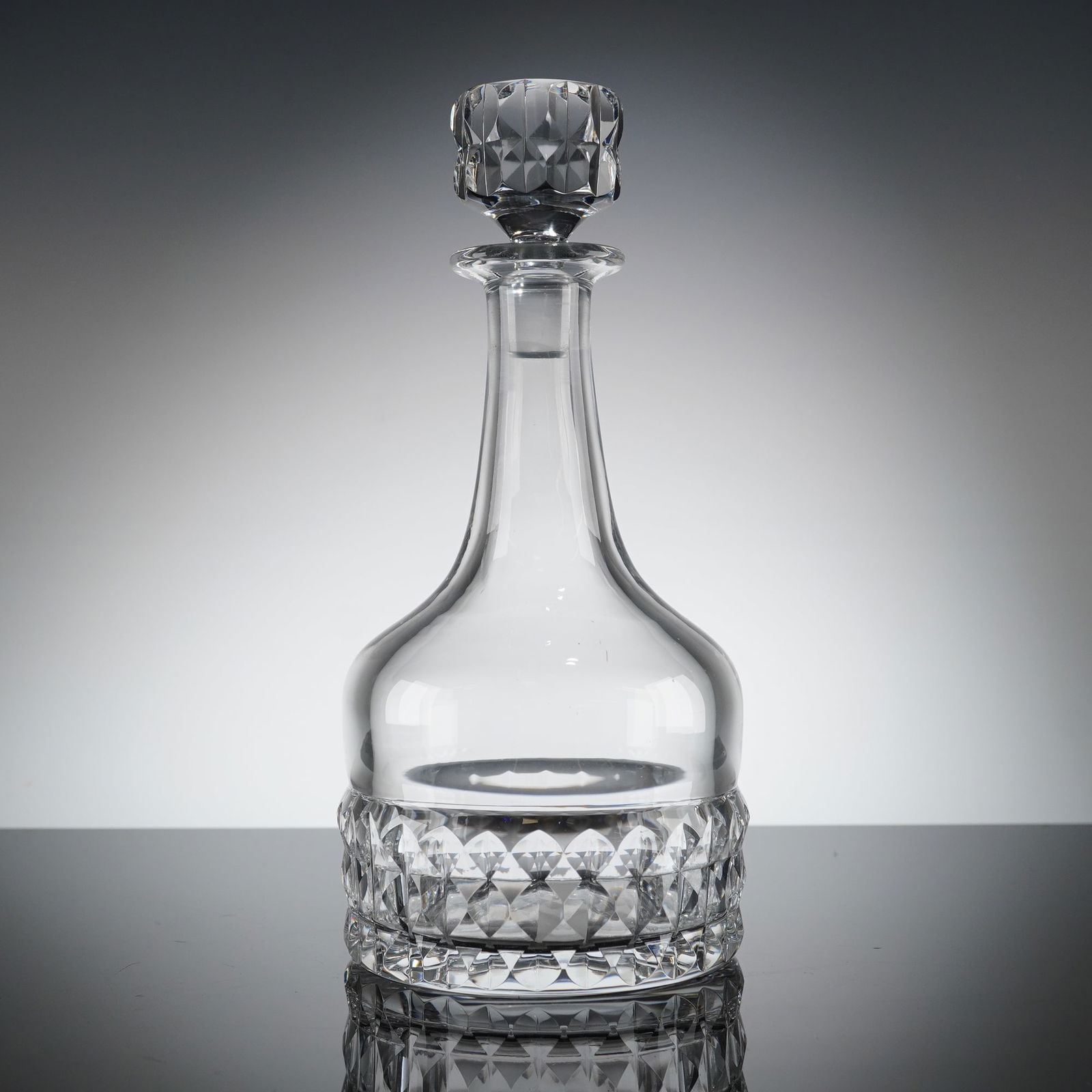 Orrefors Silvia Cut Crystal Decanter and Stopper (1 of 4)