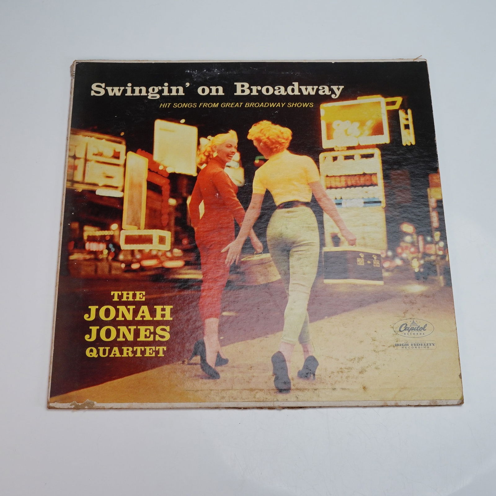 Capitol Records The Jonah Jones Quartet Vinyl Record, Swingin' on Broadway: A vintage mono pressing of Swingin' on Broadway by The Jonah Jones Quartet, released on Capitol Records. This high-fidelity long-playing record features jazz trumpeter Jonah Jones and his ensemble rei