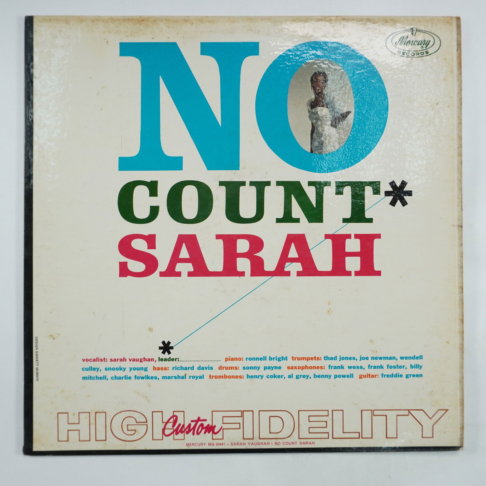 Sarah Vaughan No Count Sarah LP Mercury MG 20441: Original 1958 pressing of No Count Sarah by Sarah Vaughan on Mercury Records (MG 20441). This jazz vocal album features Vaughan's masterful interpretations of classic standards, accompanied by top-tie