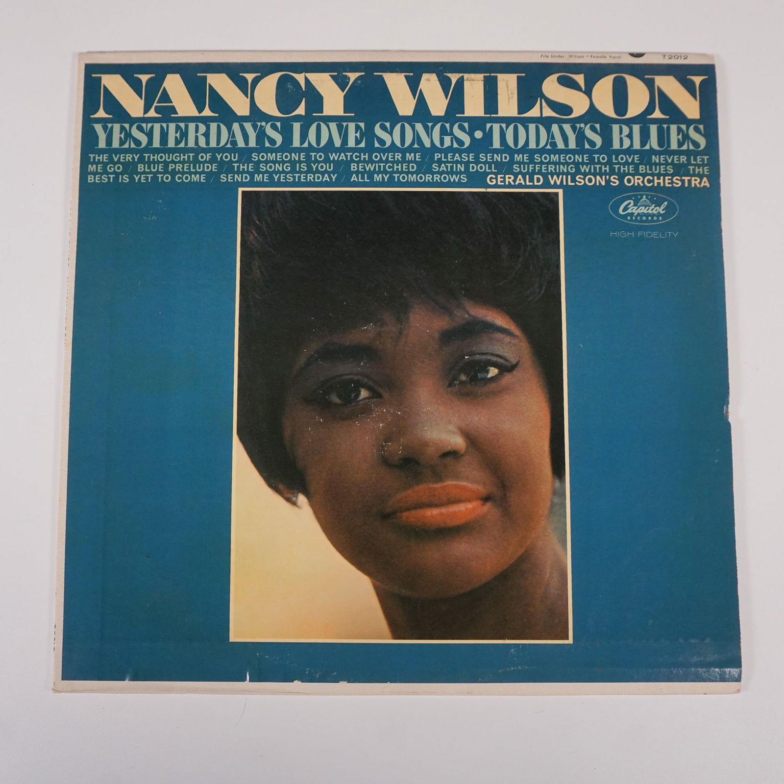Nancy Wilson Yesterdays Love Songs Todays Blues Vinyl LP, 1963: Nancy Wilson's 1963 album Yesterdays Love Songs Today's Blues, released by Capitol Records, is a sophisticated jazz-infused collection featuring the orchestration of Gerald Wilson. With a mix of class