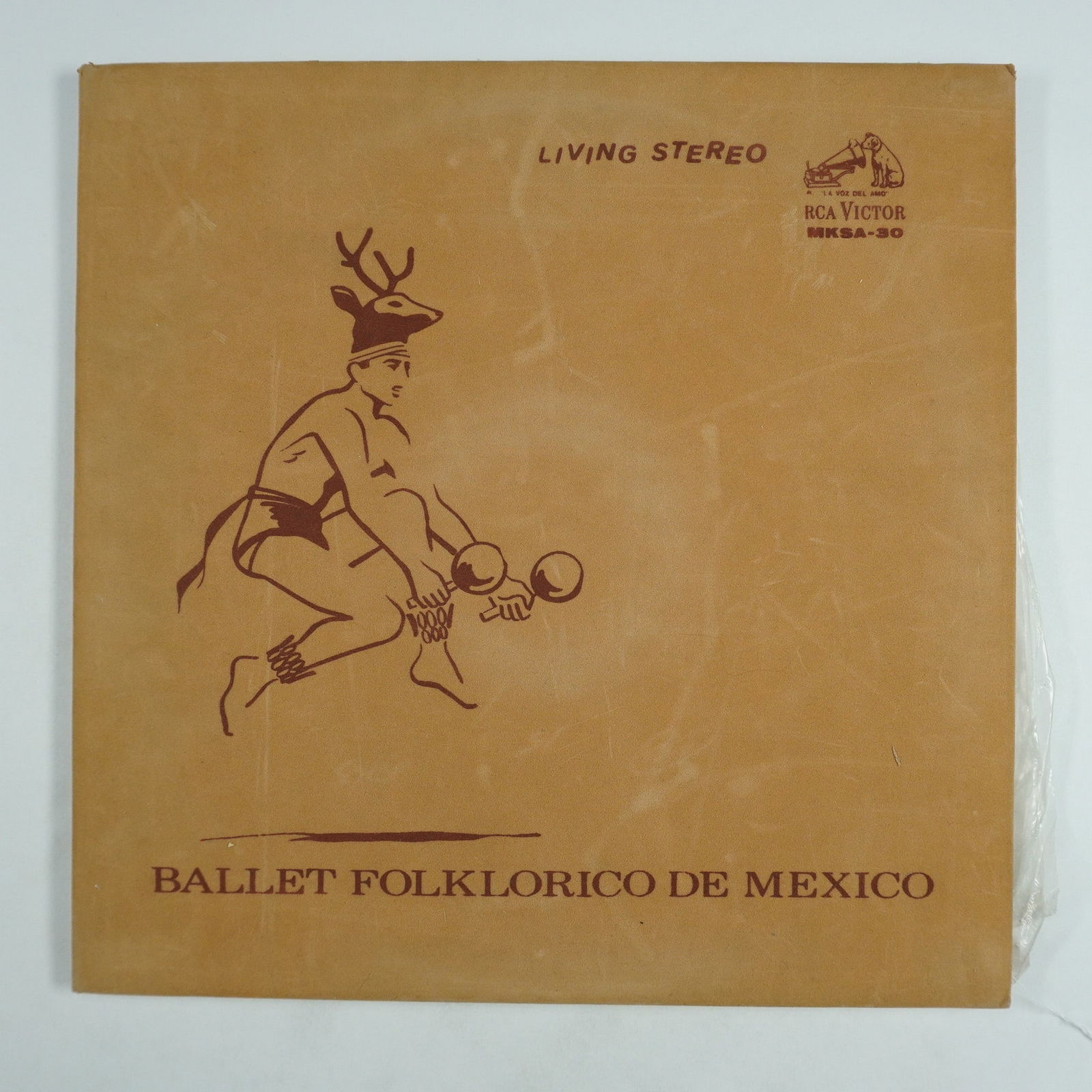 RCA Victor Ballet Folklorico de Mexico Vinyl Record: RCA Victor Ballet Folklorico de Mexico vinyl record featuring traditional Mexican folk music performed by the renowned Ballet Folklorico de Mexico ensemble. This stereophonic recording captures the es