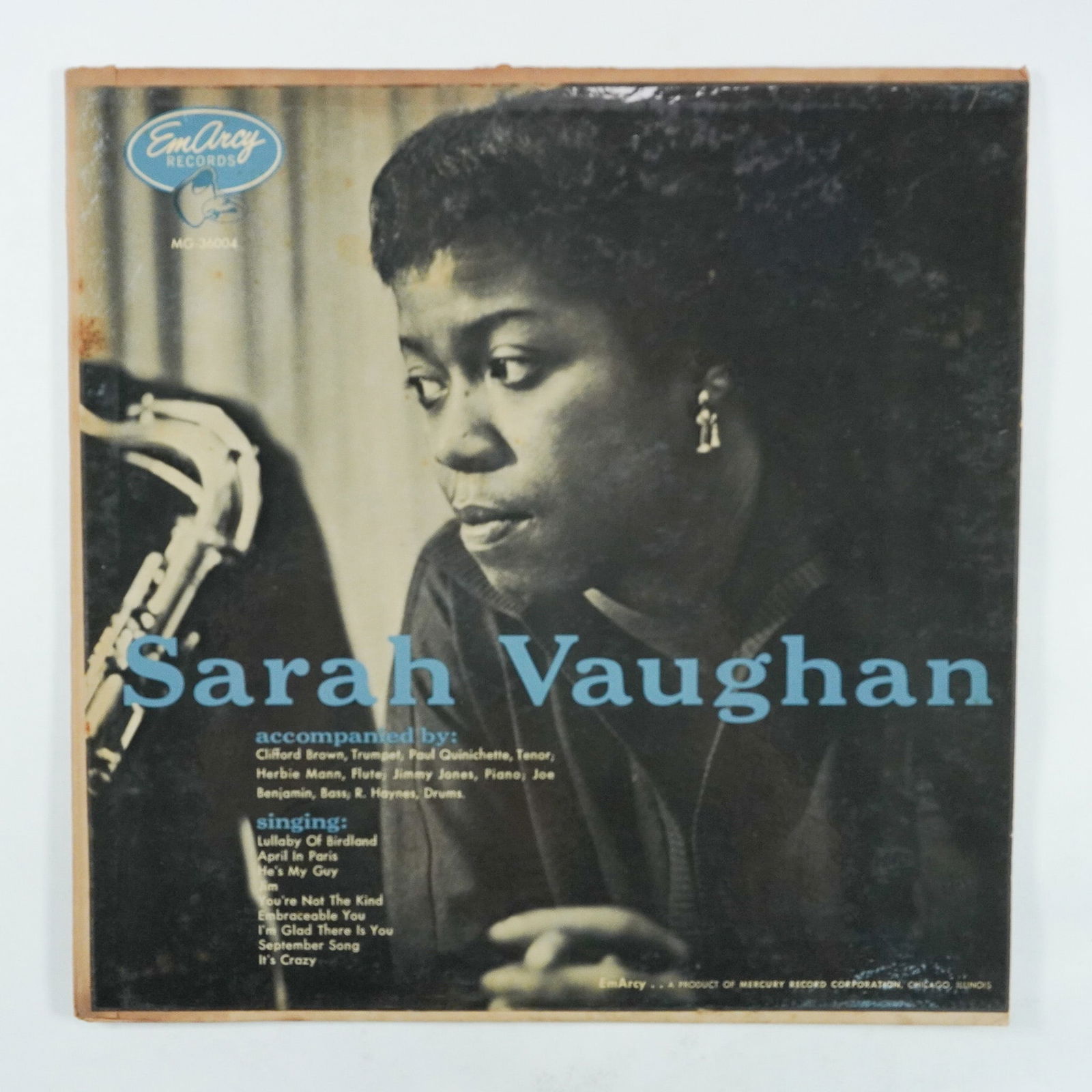 Sarah Vaughan Vinyl Record, EmArcy MG 36004: A vintage EmArcy Records pressing of Sarah Vaughan, catalog number MG 36004. This classic jazz album features the legendary Sarah Vaughan accompanied by Clifford Brown on trumpet, Paul Quinichette on