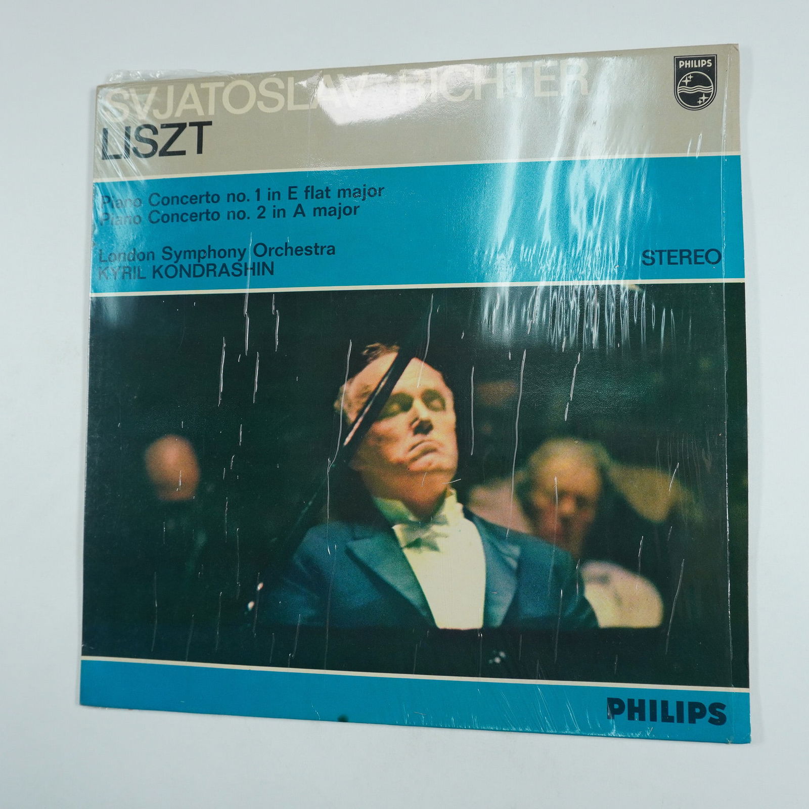 Sviatoslav Richter Vinyl Record, Piano Concerto No. 1: Philips stereo vinyl record featuring Sviatoslav Richter performing with the London Symphony Orchestra under the direction of Kyril Kondrashin. The album includes 'Piano Concerto No. 1 in E Flat Major