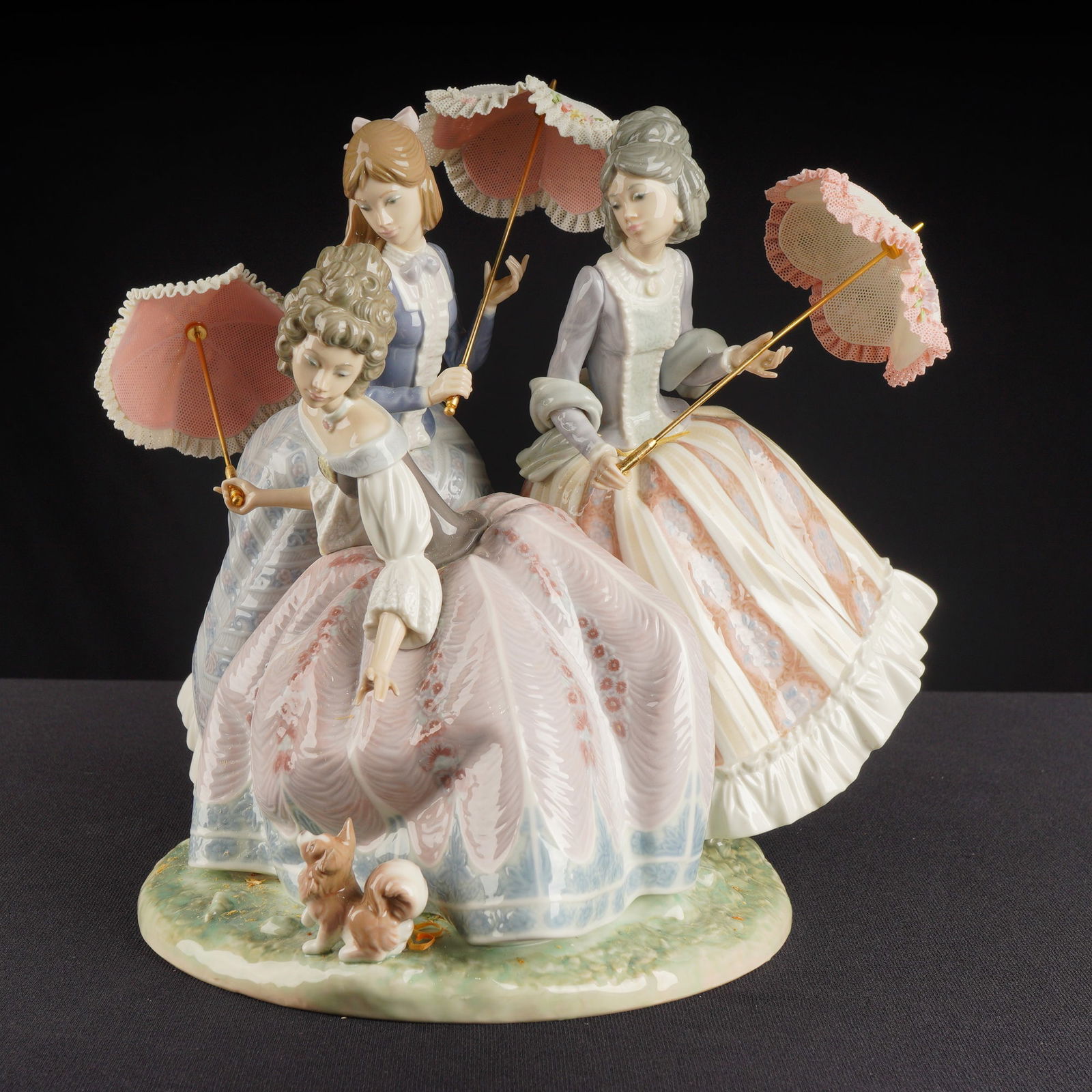 Lladro Porcelain Sculpture Three Sisters 01001492 (1 of 7)