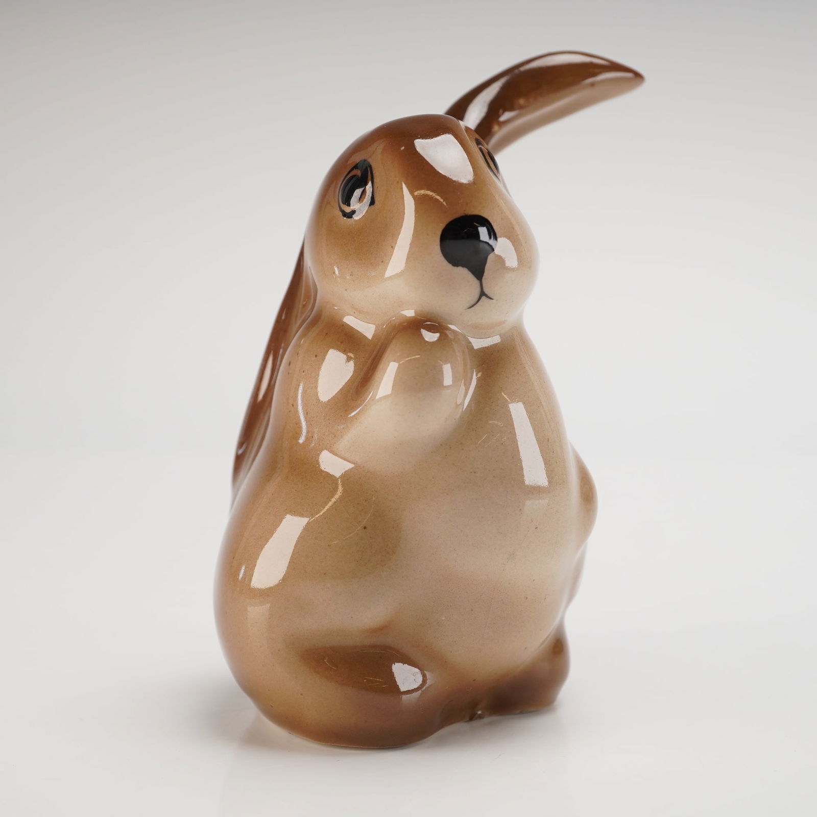 Royal Doulton Figurine, Lop-Eared Rabbit (1 of 3)