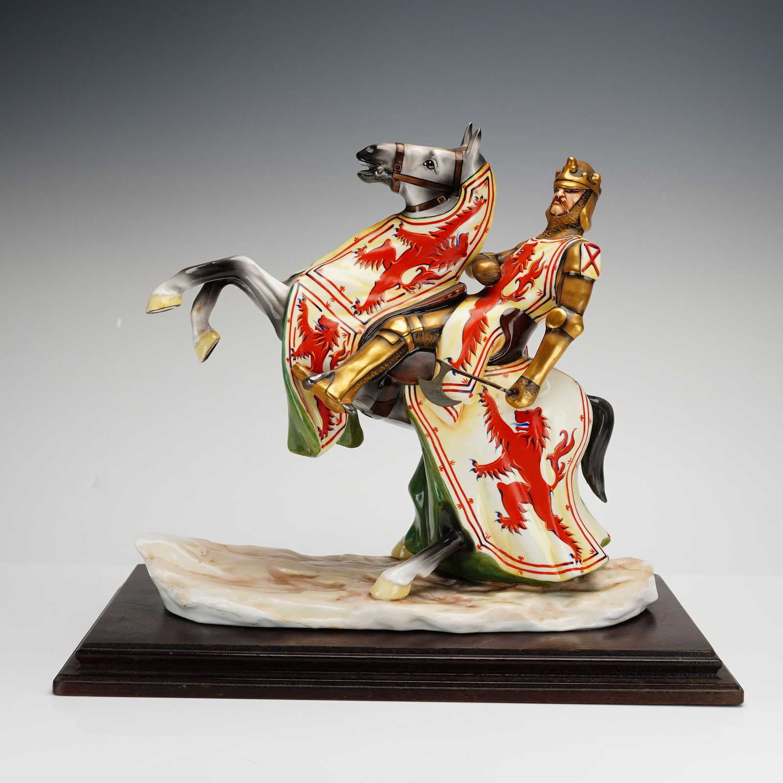 Michael Sutty Bone China Figurine, The Liberator - Robert the Bruce (1 of 6)