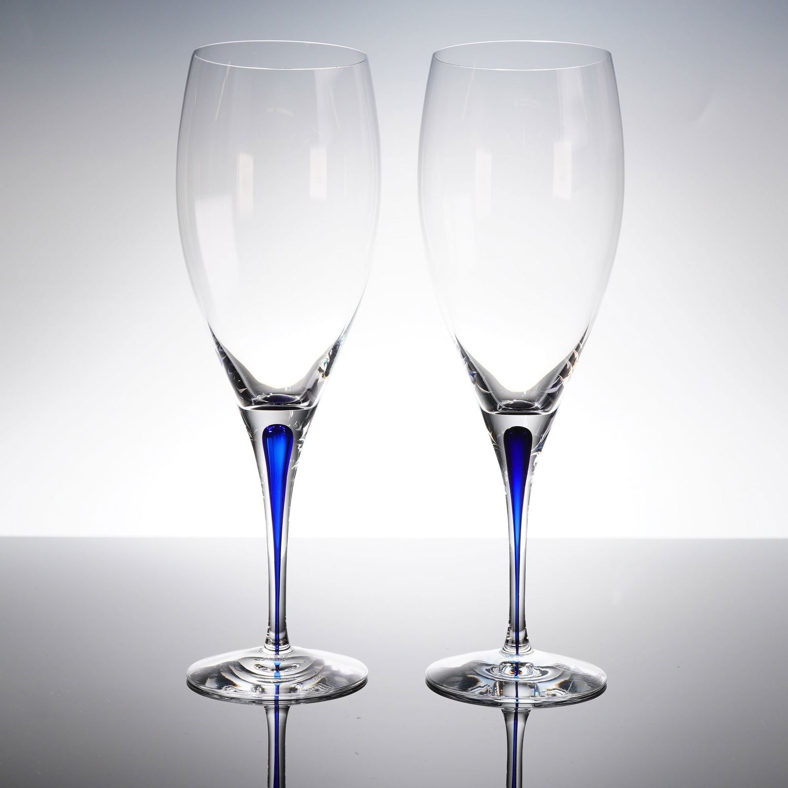 A Pair of Orrefors Intermezzo Blue Champagne Flutes (1 of 4)