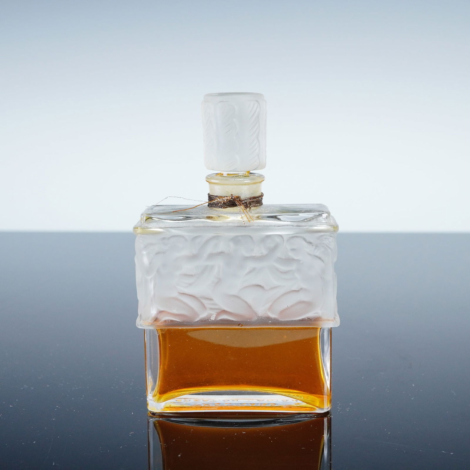 Lalique "Molinard de Molinard" Perfume Bottle (1 of 4)