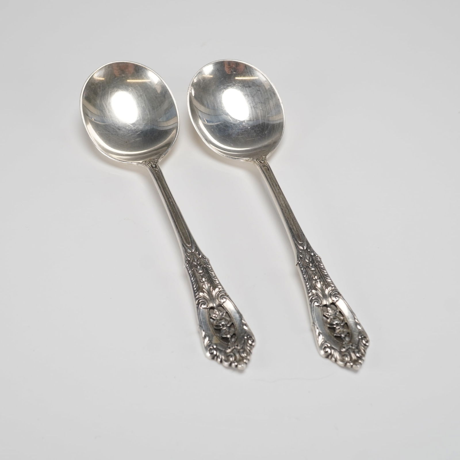 A Pair of Wallace Rose Point Sterling Silver Serving Spoons (1 of 4)