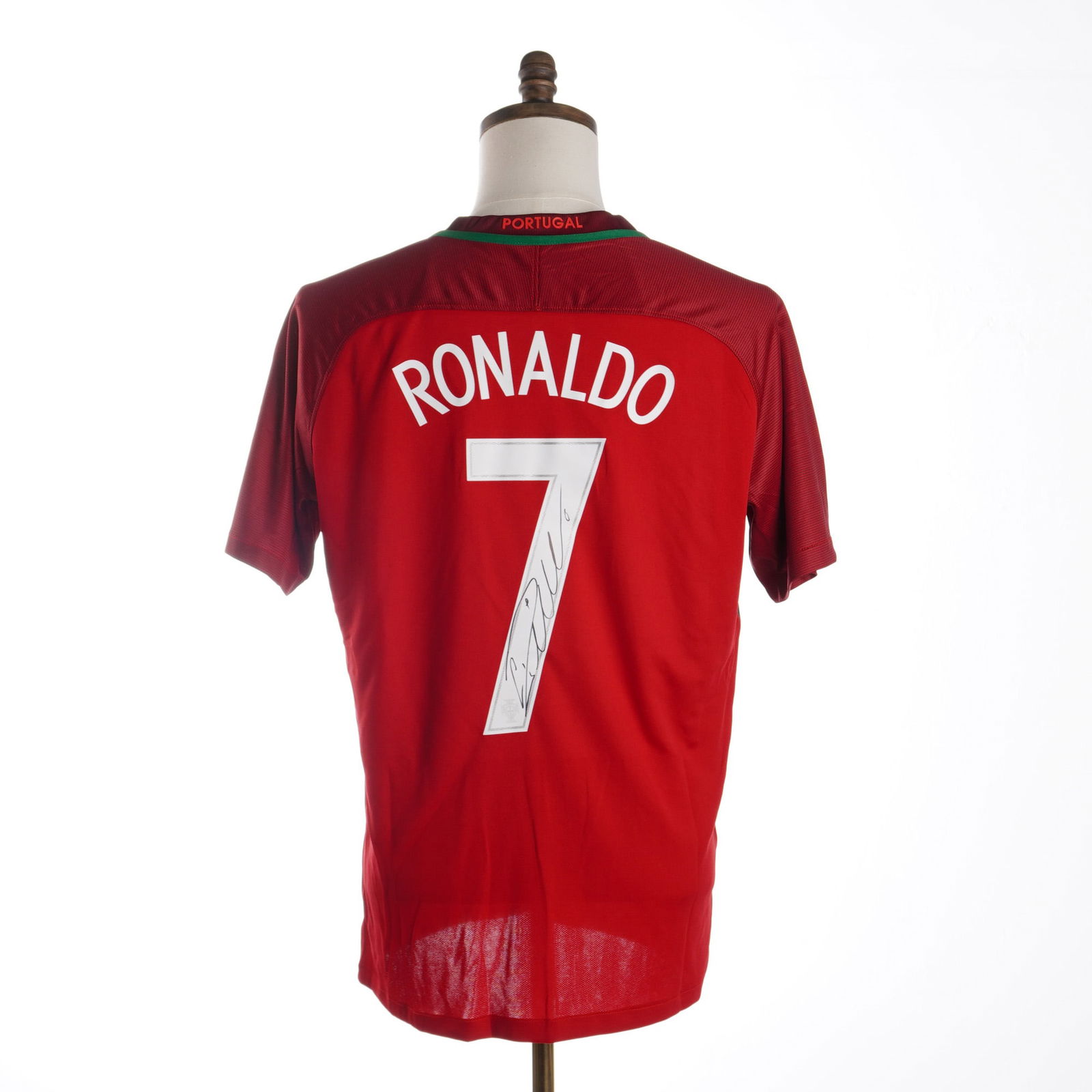 Cristiano Ronaldo Signed Portugal 2016 Replica Home Shirt w/ COA (1 of 5)