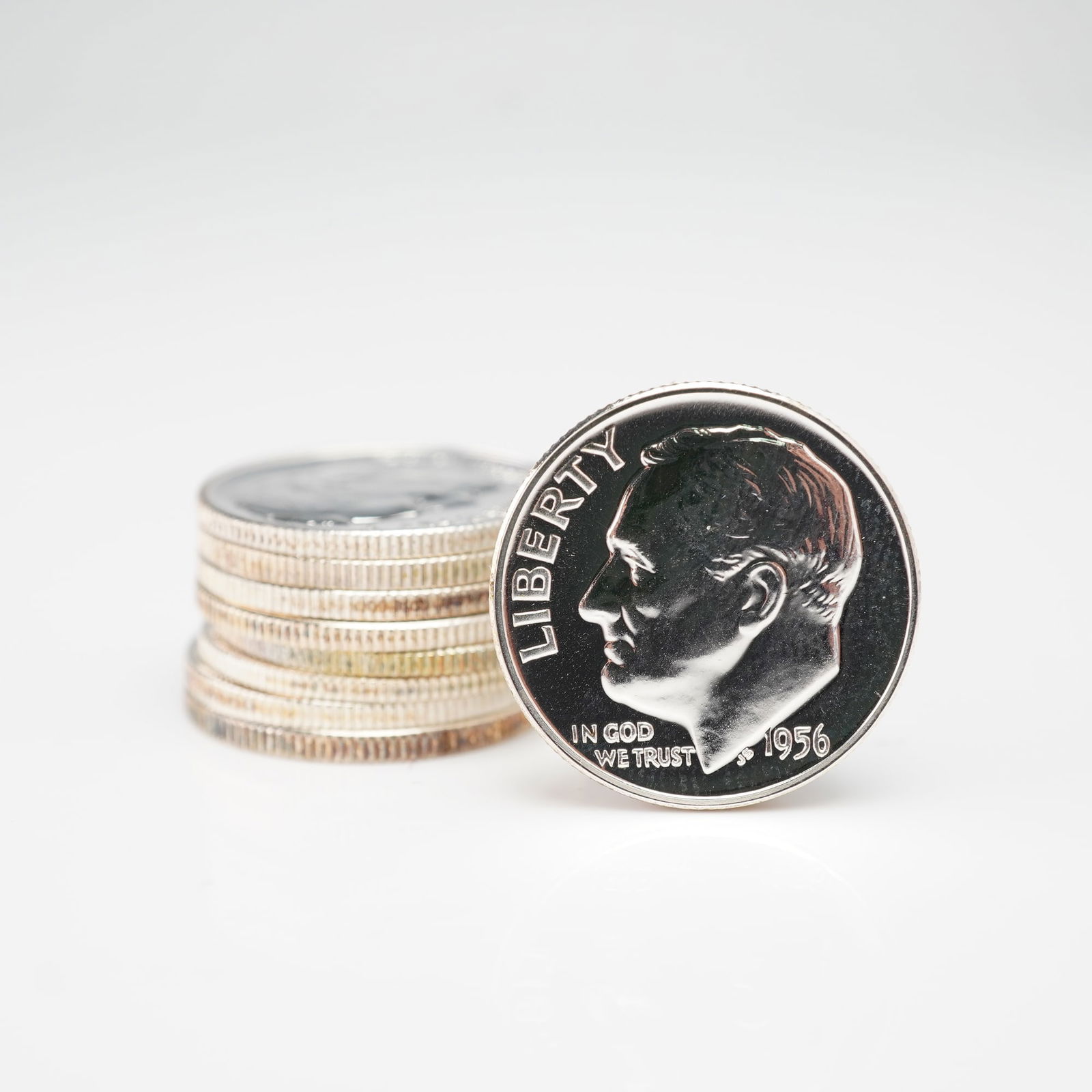 9pc 1956-1964 United States Roosevelt Silver Dime Coins: Each coin struck in 90% silver, comprises of the years 1956, 1957, 1958, 1959, 1960, 1961, 1962, 1963, and 1964. Each obverse features the portrait in left profile of Franklin D. Roosevelt, the 32nd P