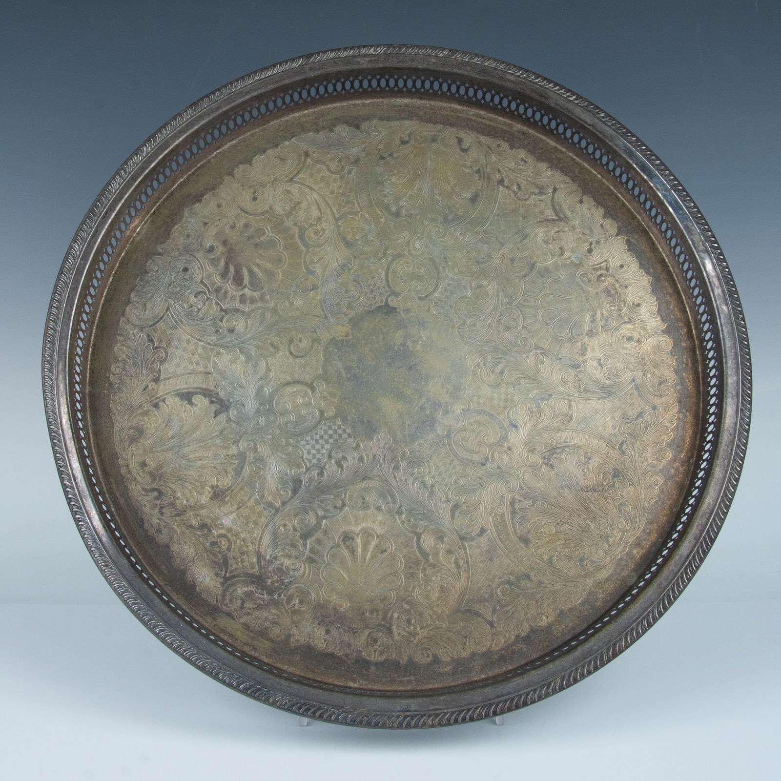 Vintage Silverplated Pierced Celtic Round Tray (1 of 3)