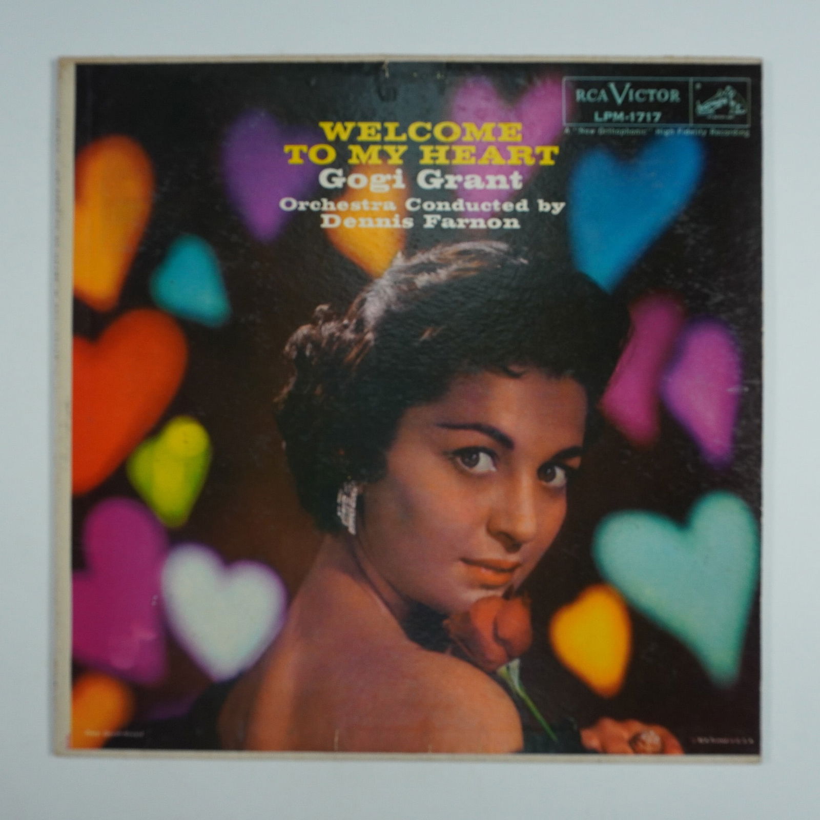 Gogi Grant - Welcome to My Heart, RCA Victor Vinyl LP: Vintage RCA Victor pressing of Welcome to My Heart, featuring Gogi Grant's signature vocals with orchestral arrangements by Dennis Farnon. Known for The Wayward Wind, Grant delivers romantic ballads i