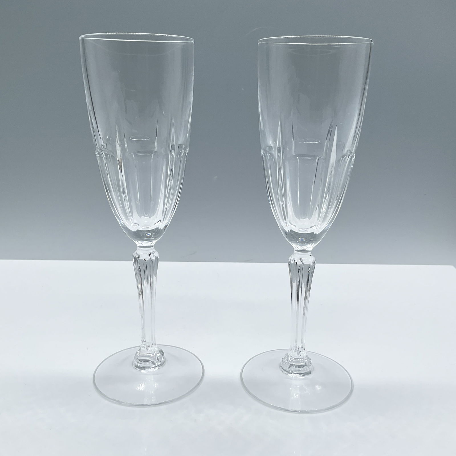 Pair of Vintage Crystal Champagne Flutes (1 of 3)