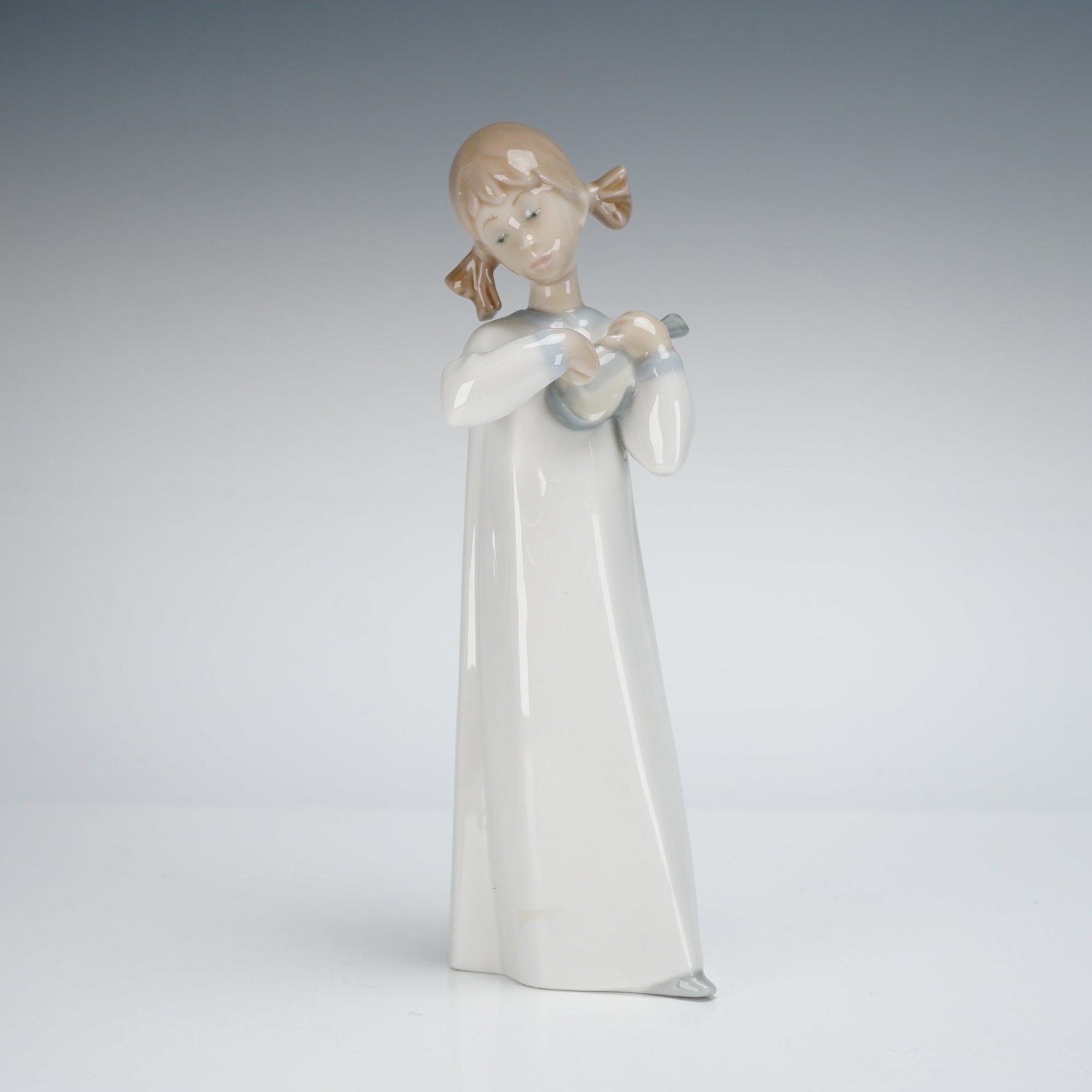 Lladro Porcelain Figurine Girl With Guitar Model 4871 (1 of 4)