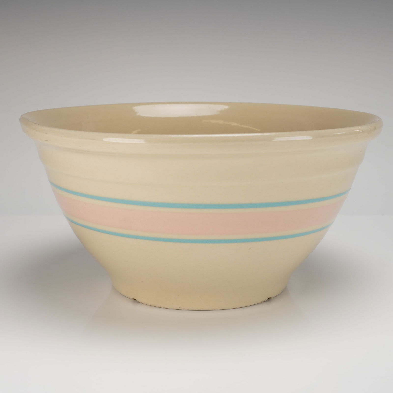 A McCoy Oven Ware No. 10 Striped Mixing Bowl (1 of 4)