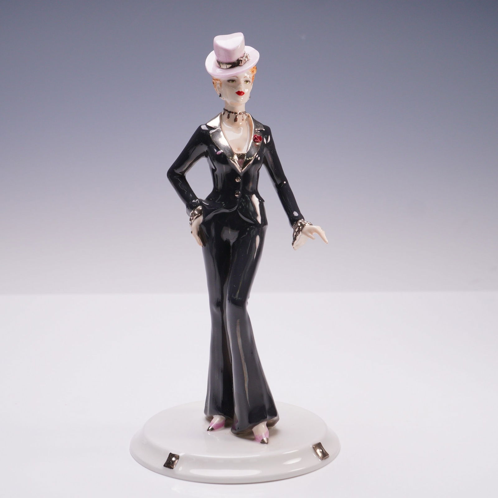 Coalport Bone China Figurine, Something In The City (1 of 3)