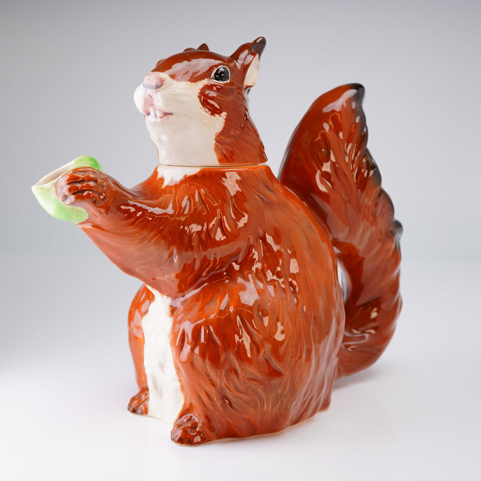 Beswick Novelty Teapot, The Squirrel Model 1013 (1 of 5)