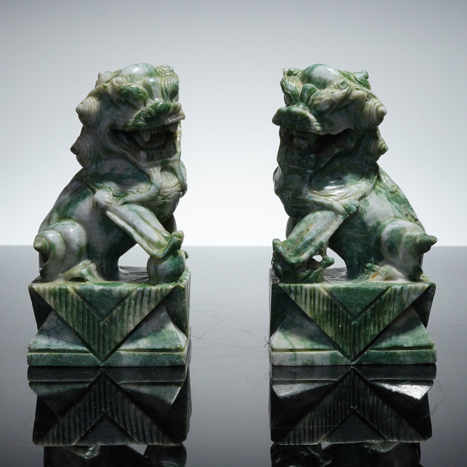 Pair of Chinese Stone Carved Foo Dogs Figurines (1 of 4)