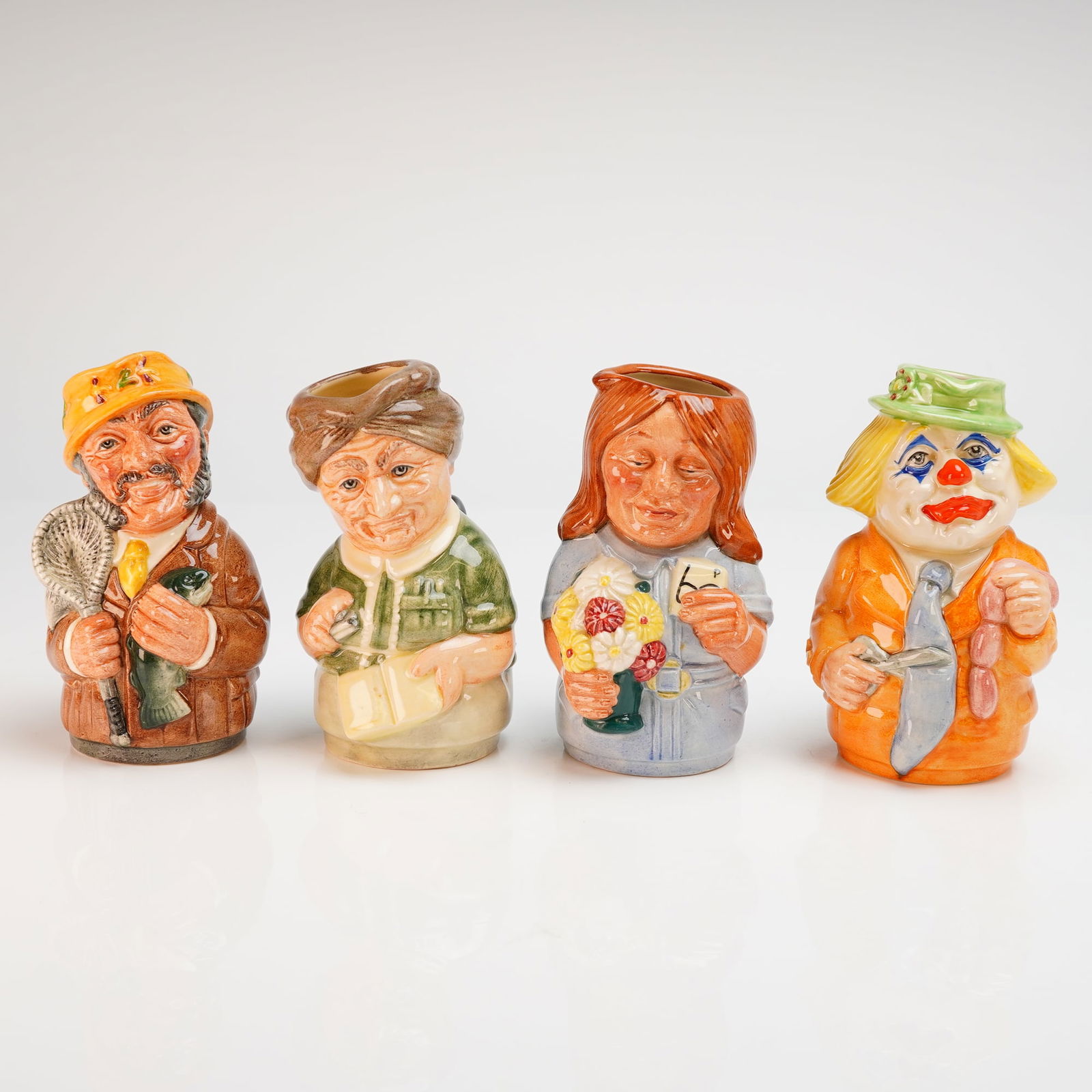 4pc Royal Doulton Doultonville Toby Jugs (1 of 3)