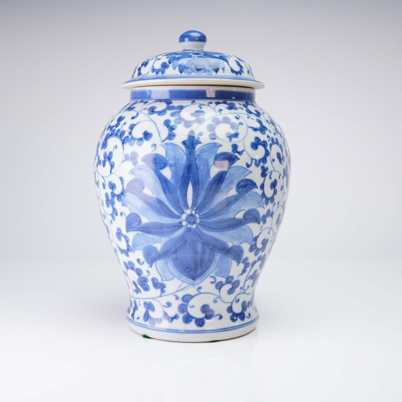Maitland-Smith Blue and White Floral Porcelain Lidded Ginger Jar (1 of 4)