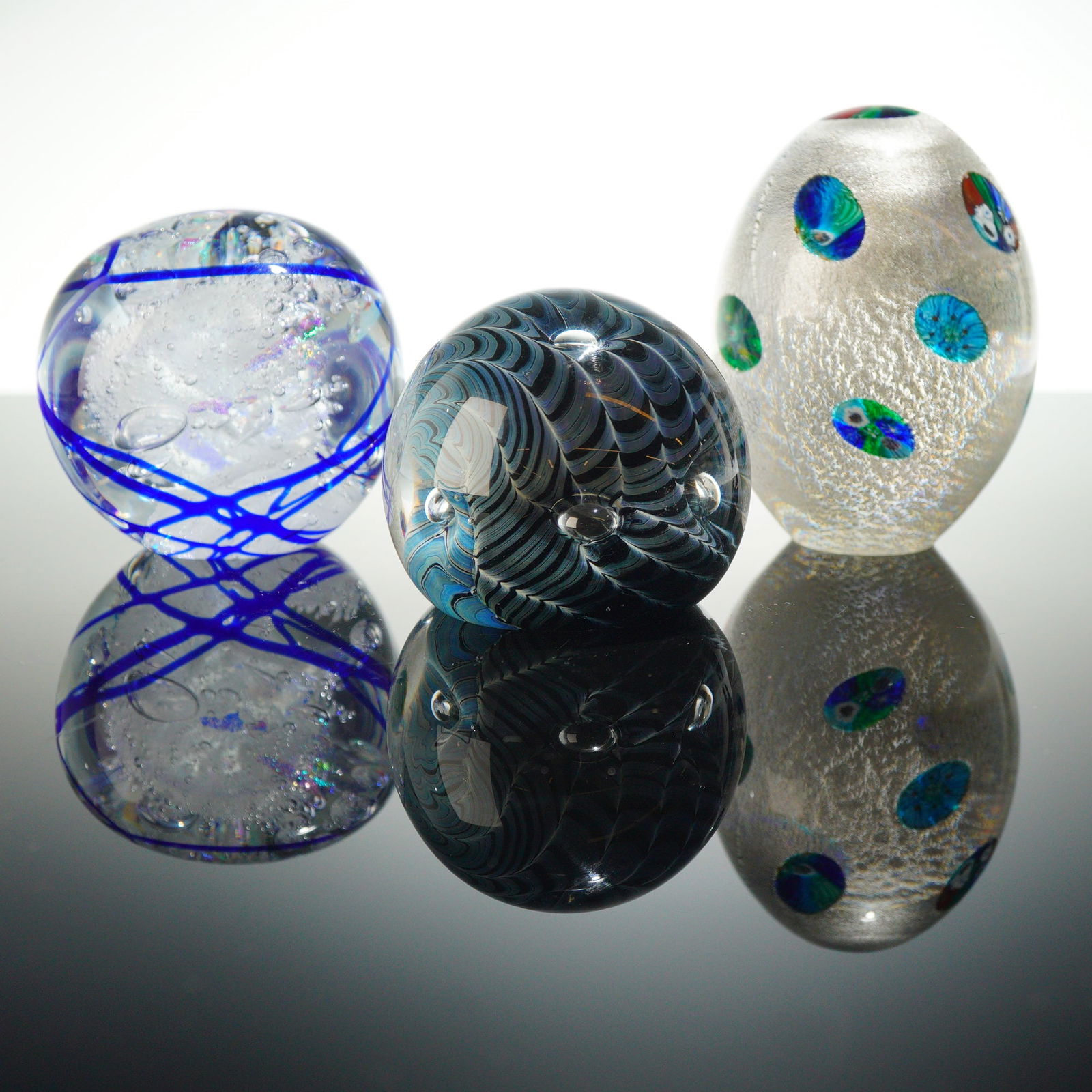 3pc Vetreria 3 Fiori Murano and Art Glass Paperweights (1 of 5)