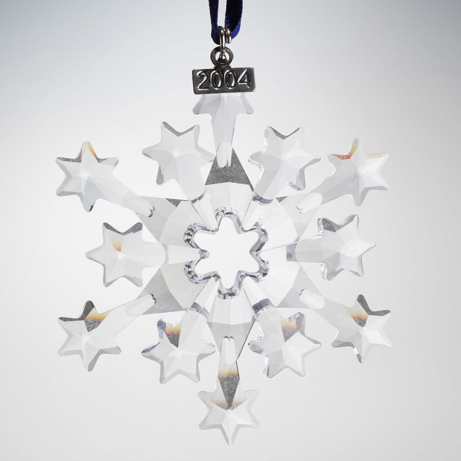 Swarovski Crystal 2004 Annual Snowflake Christmas Ornament (1 of 5)