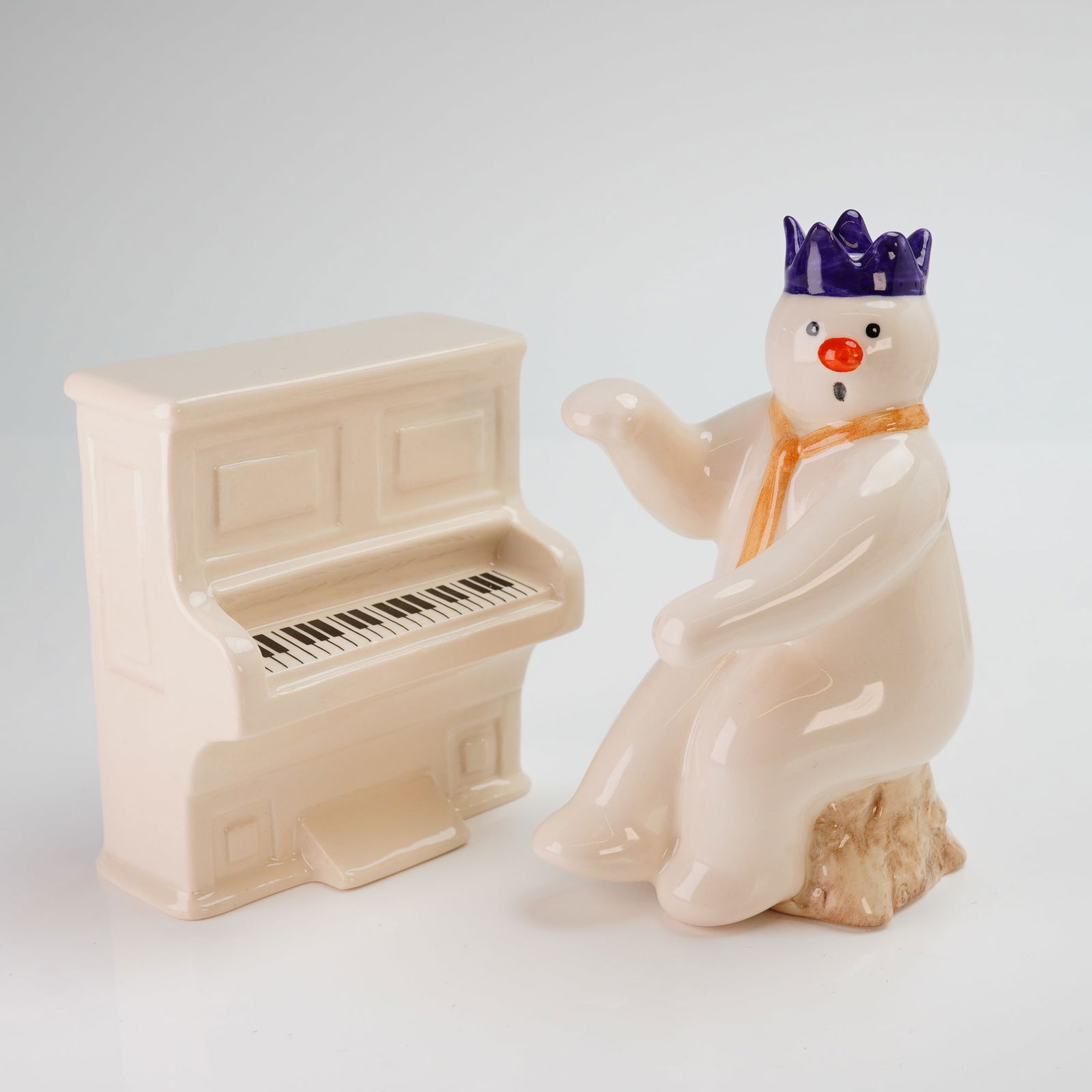 2pc Royal Doulton The Snowman Gift Collection Figurine with Piano (1 of 4)