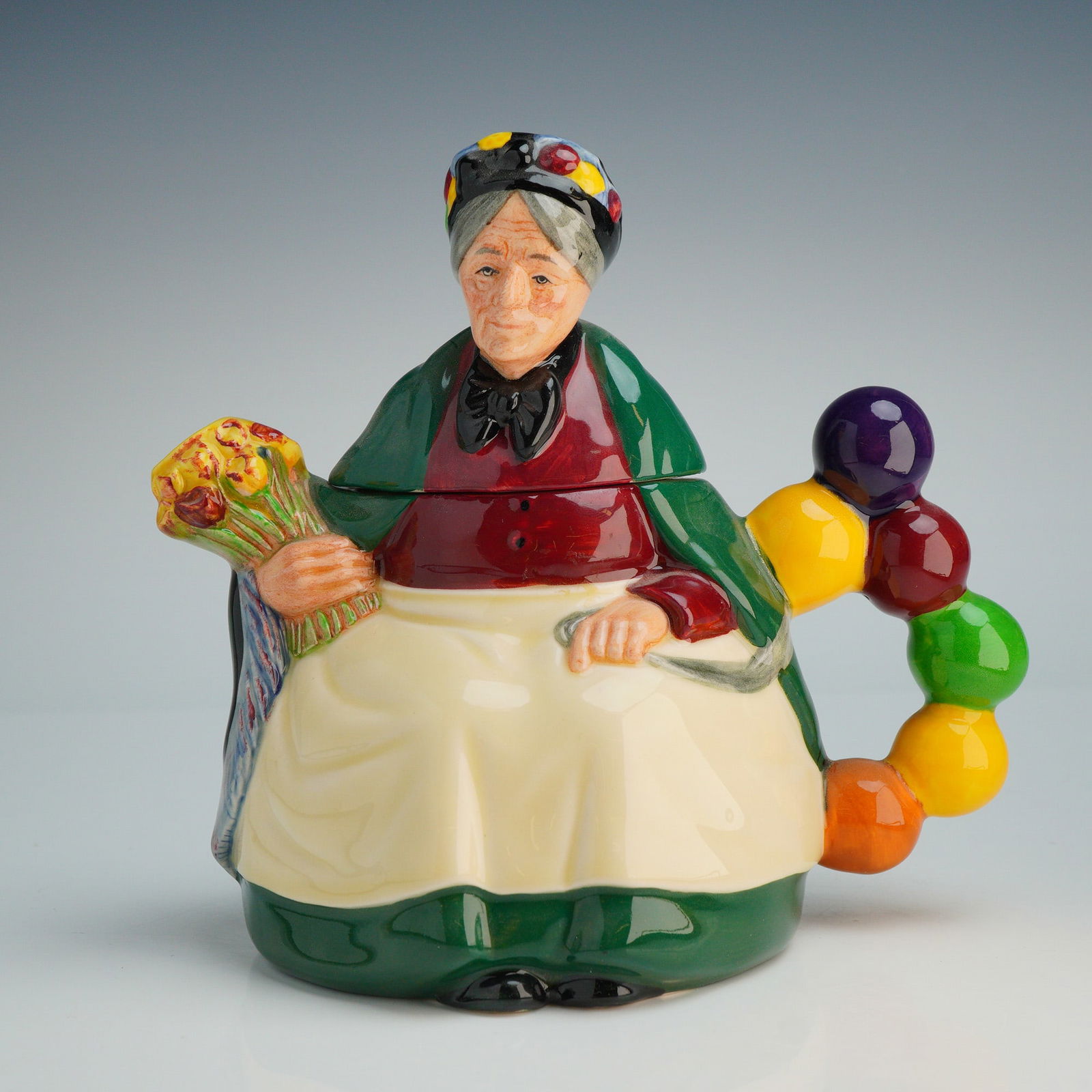 Royal Doulton Character Teapot, Old Balloon Seller D6855 (1 of 5)