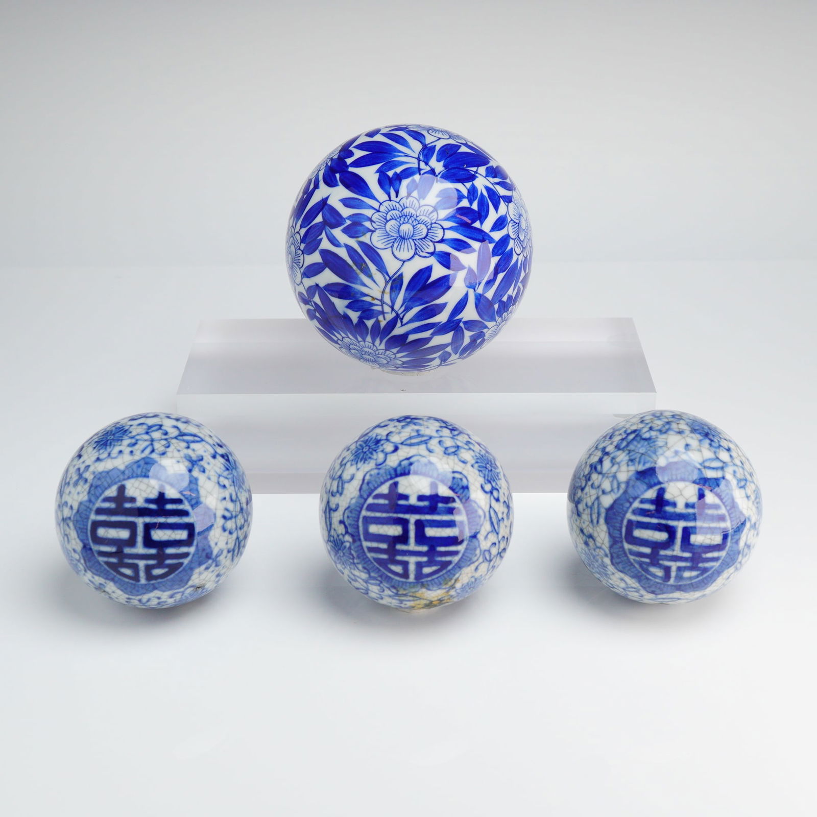 4pc Blue and White Ceramic Double Happiness and Floral Decorative Spheres (1 of 4)