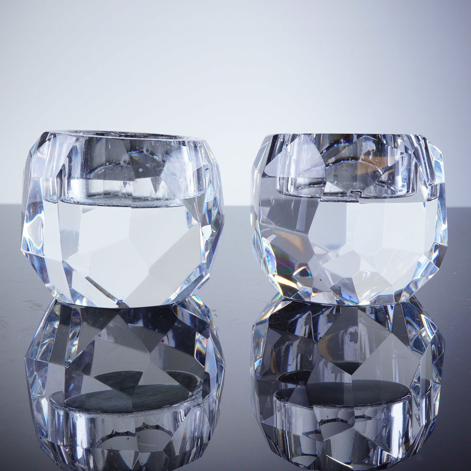 Pair of Oleg Cassini Faceted Crystal Candle Holders, Jackie (1 of 4)