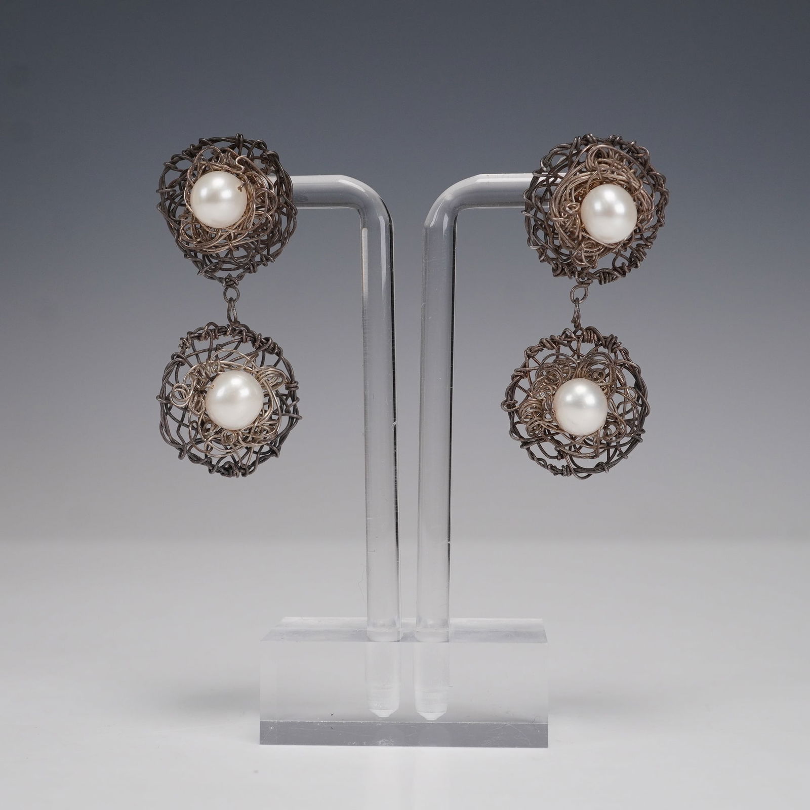 2pc Wirework Drop Earrings with Simulated Pearls (1 of 4)