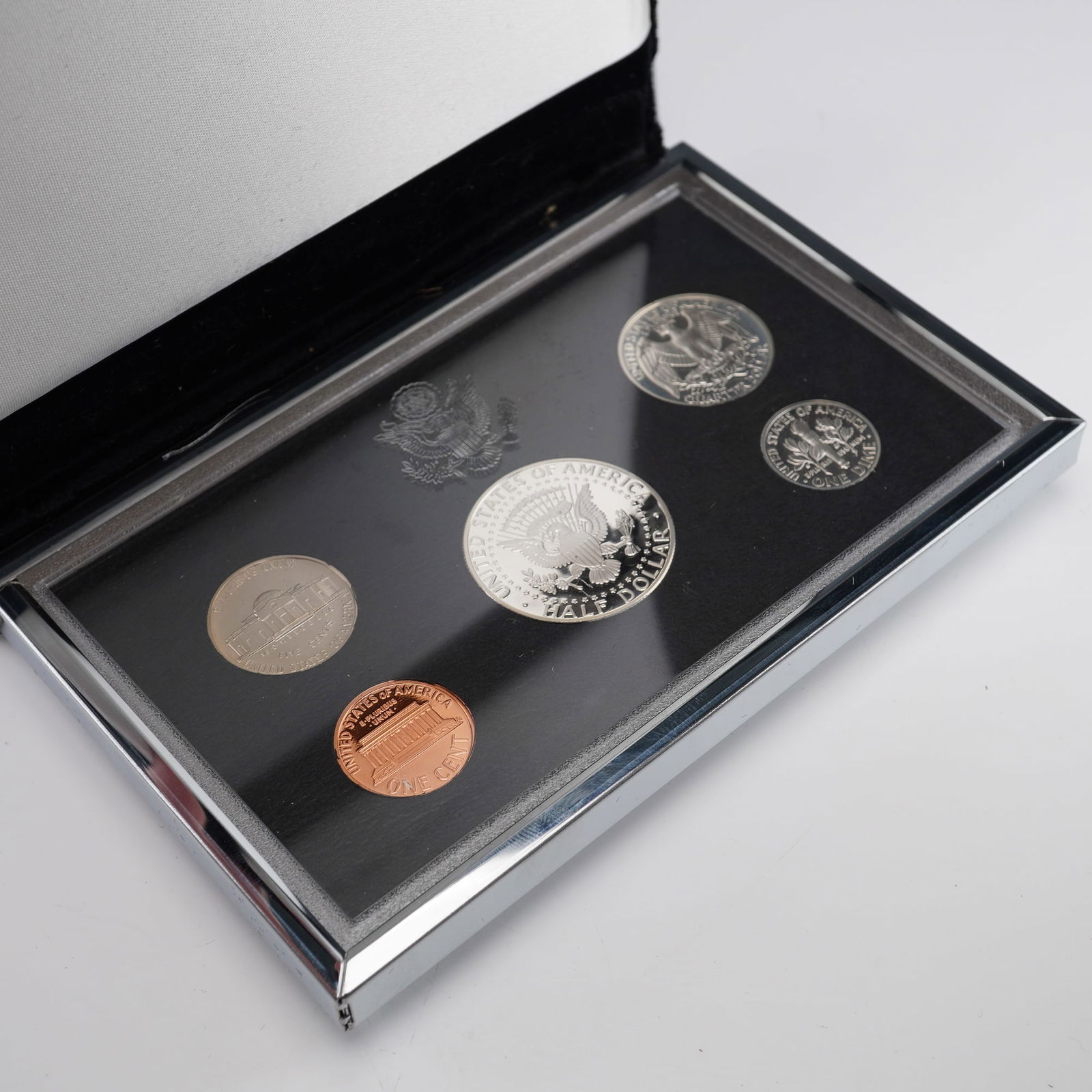 1995 U.S. Mint Premier Silver Proof Set - 2