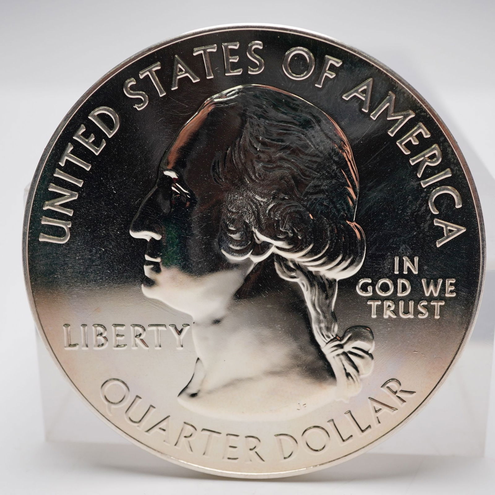 2016 Shawnee National Forest .999 Silver 5 oz. Washington Coin: Tihs 5-ounce .999 fine silver coin was issued as part of the America the Beautiful Quarters Program, commemorating Shawnee National Forest in Illinois. The obverse bears the familiar portrait of