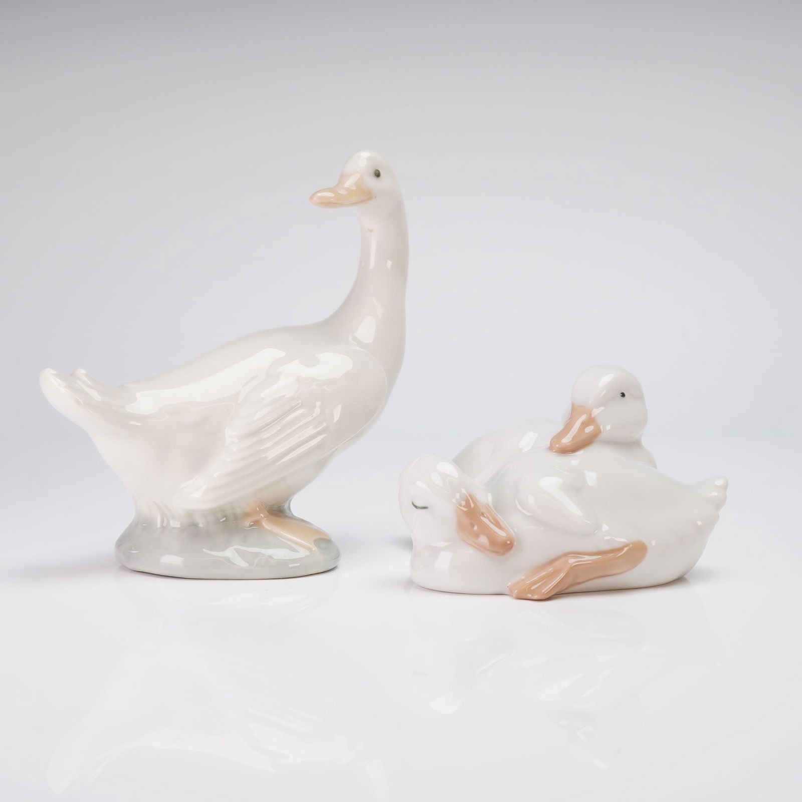 2pc Nao by Lladro Porcelain Waterfowl Figurines (1 of 3)