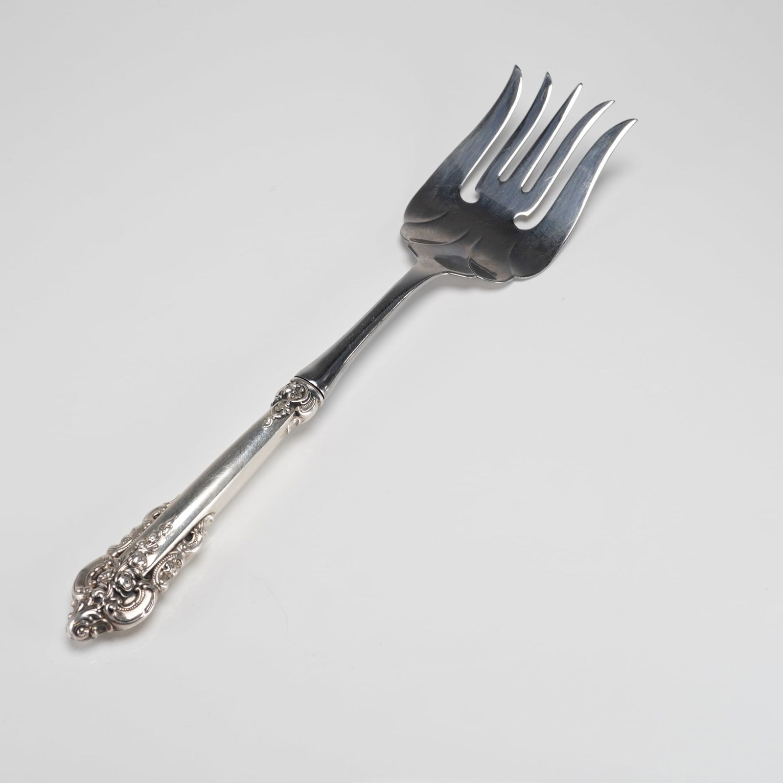 Wallace Grande Baroque Sterling Silver Cold Meat Serving Fork (1 of 5)