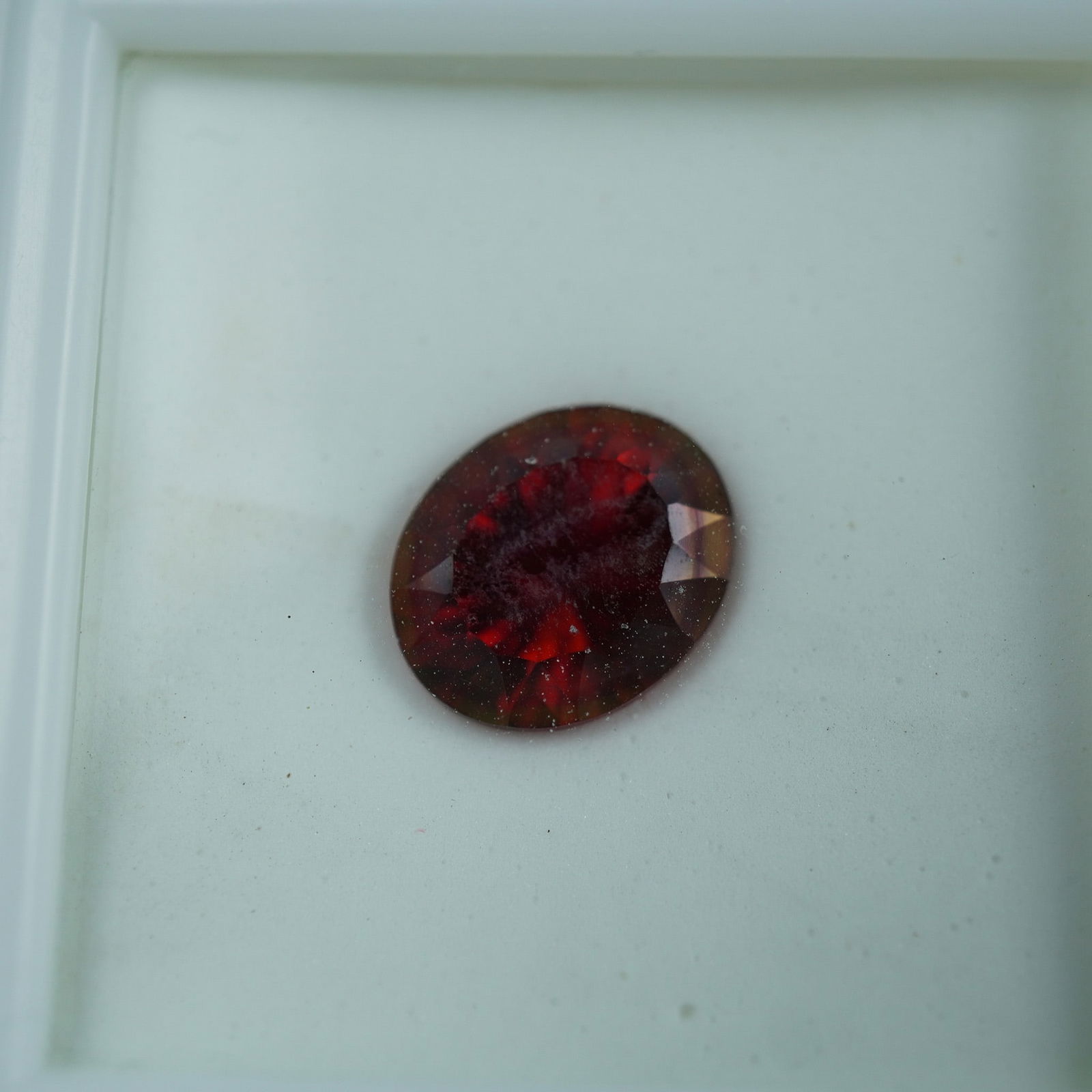 3.25 CT Treated Red Topaz Oval Cut Gemstone (1 of 5)