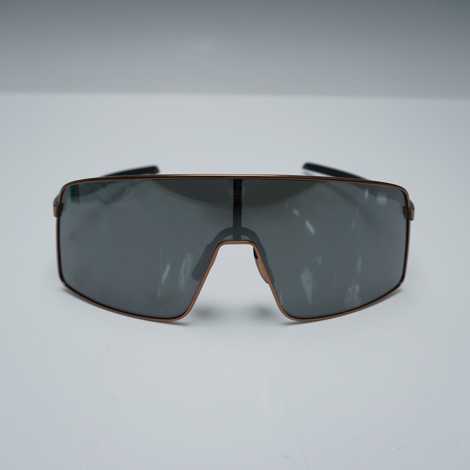 Oakley Sutro TI Patrick Mahomes II Collection Sunglasses (1 of 5)