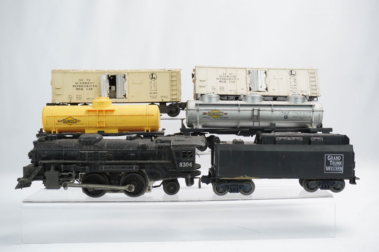 6pc Lionel O Scale Model Trains and Rolling Stock (1 of 4)