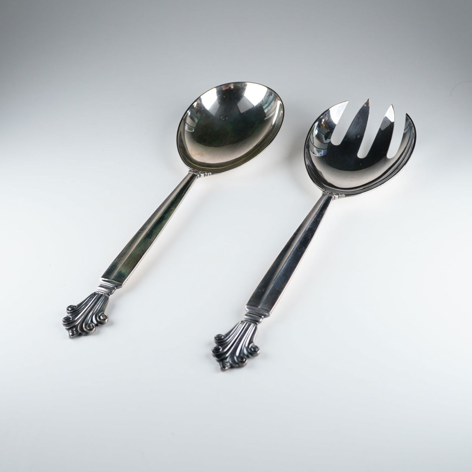 2pc Georg Jensen Sterling Silver Serving Spoon and Fork, Acanthus (1 of 6)