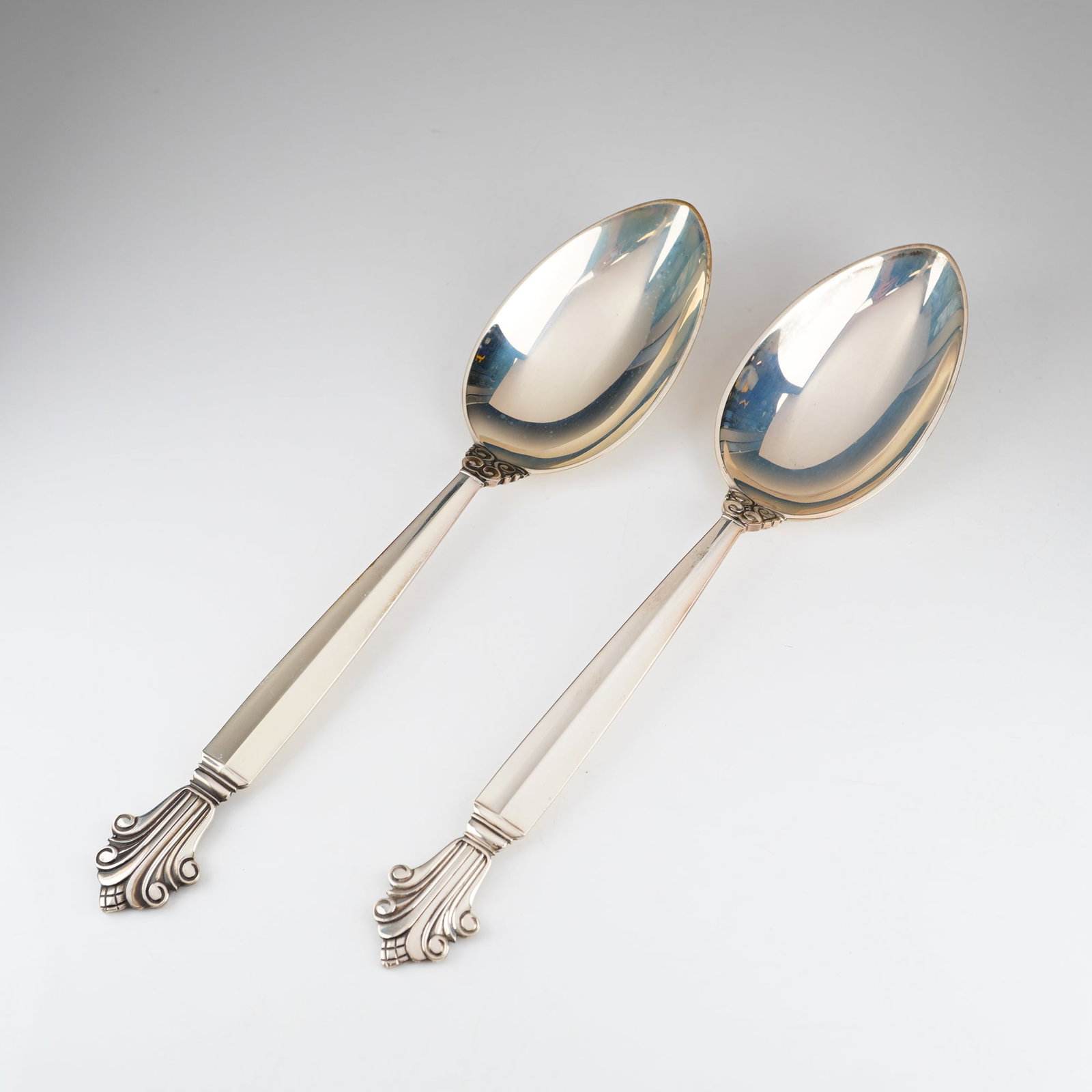 2pc Georg Jensen Sterling Silver Dessert/Oval Soup Spoons, Acanthus (1 of 4)
