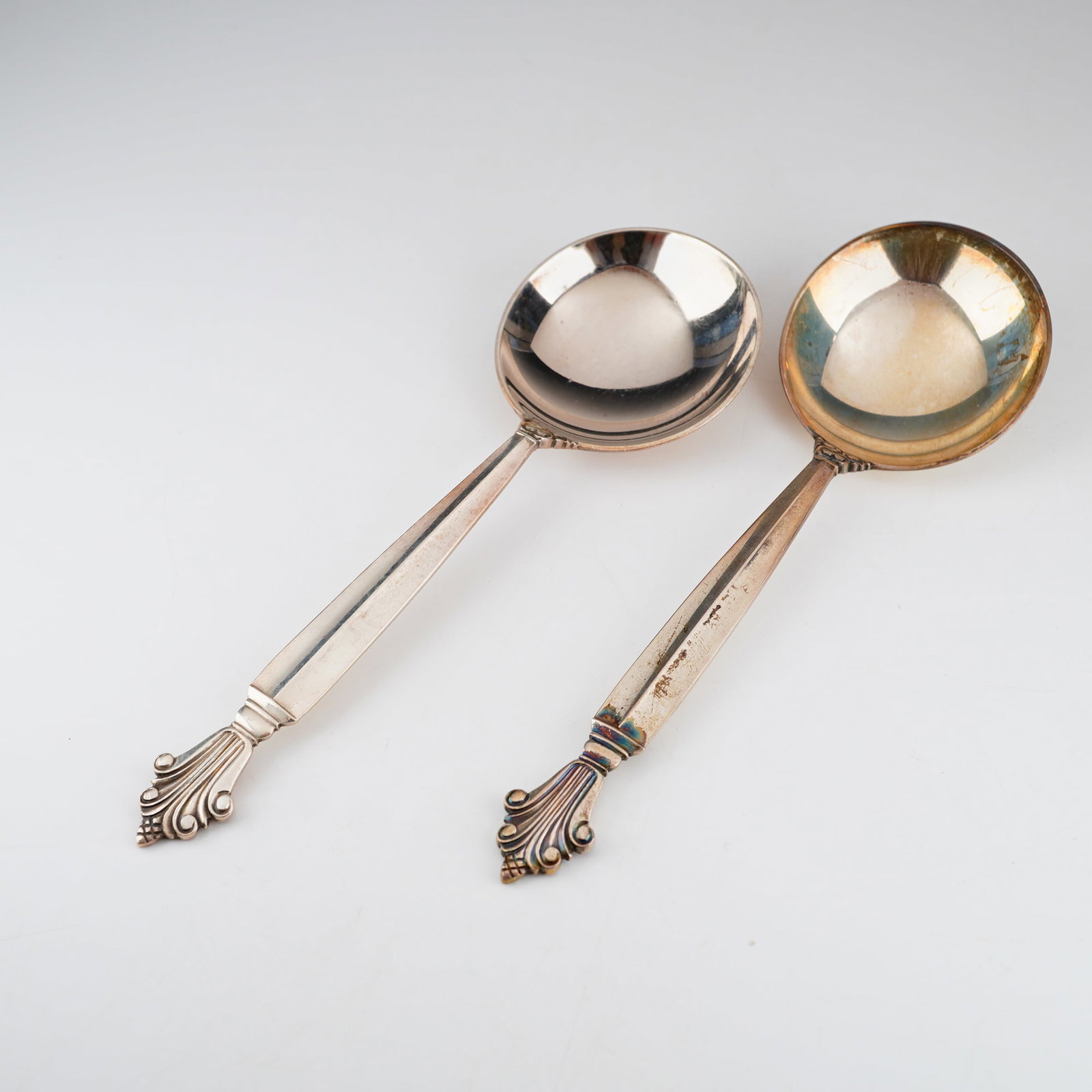 2pc Georg Jensen Sterling Silver Round Bouillon Soup Spoons, Acanthus (1 of 4)