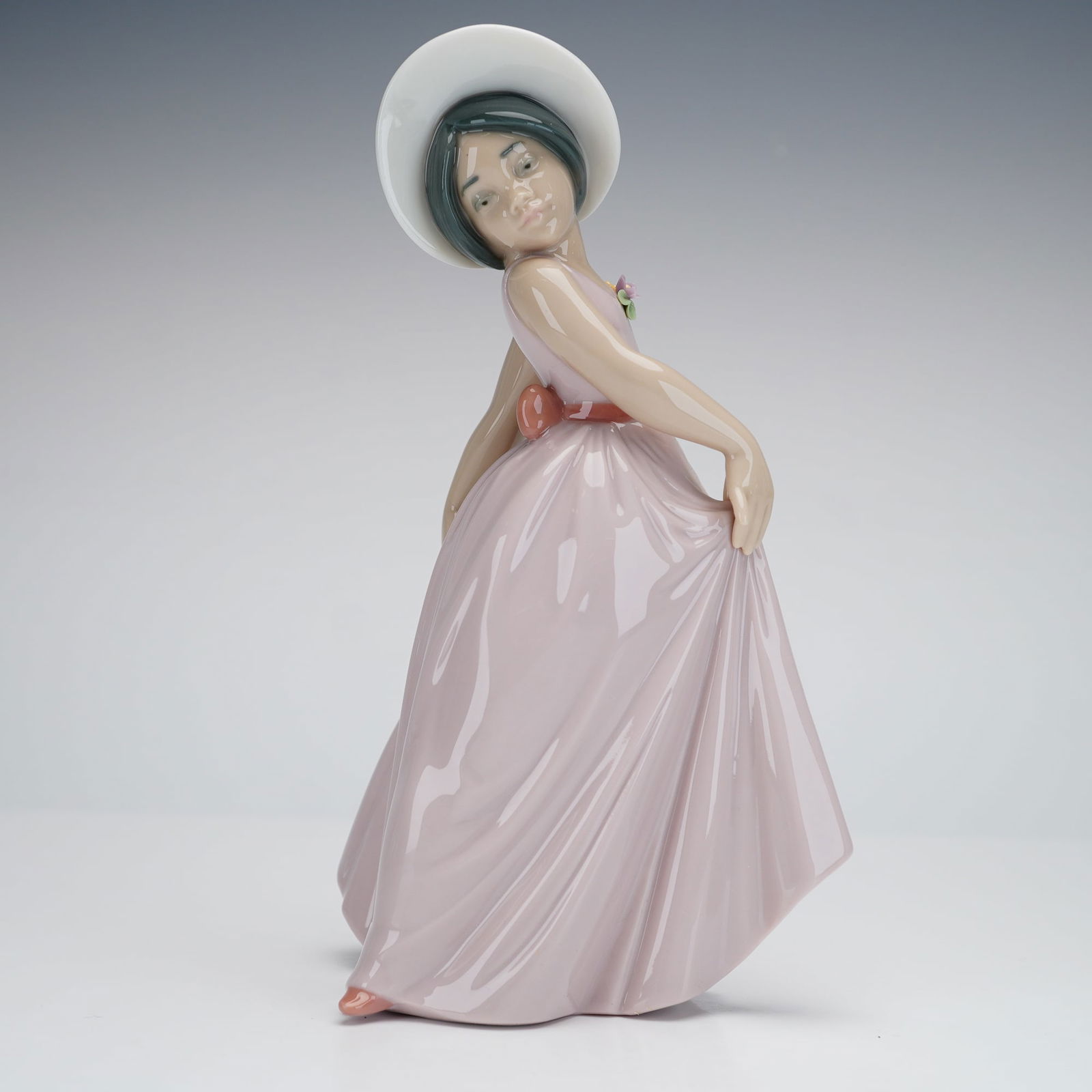 Lladro Porcelain Figurine, Iris 1006276 (1 of 3)