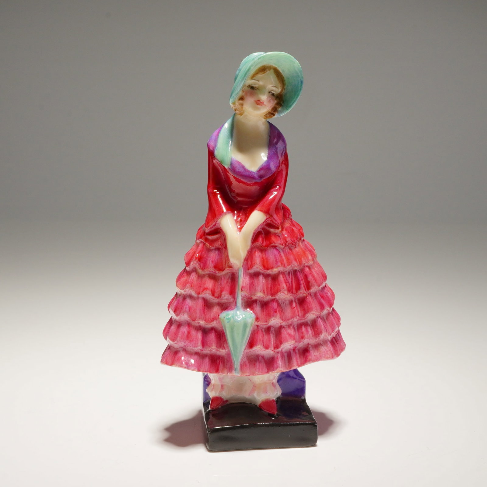 Royal Doulton Miniature Figurine Priscilla M24 (1 of 4)