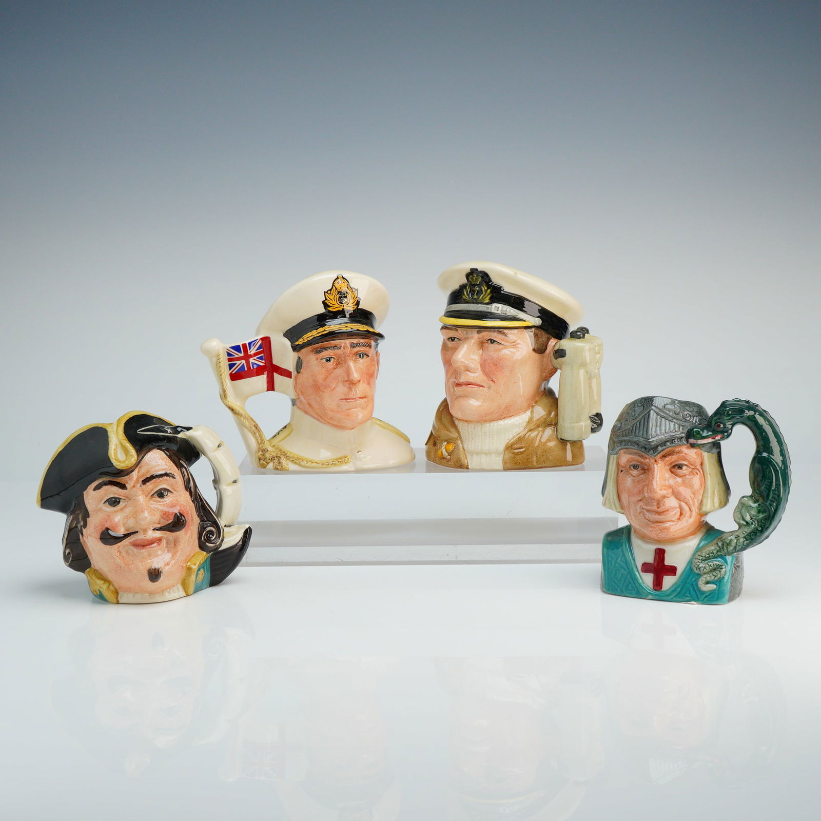4pc Royal Doulton Small Character Jugs (1 of 3)
